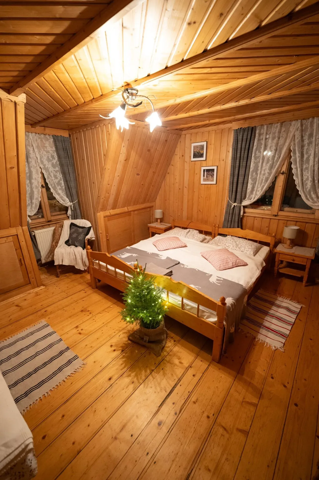 Room for three or four guests
